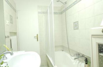 La CasEtta Bilocale Centrale con Terrazza ParkFree Wifi MiniPC PS4 AC - Foto 17