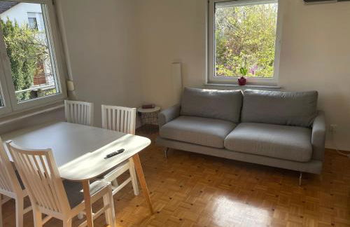 Sonnige 3 Zimmer Wohnung mit schönem Balkon im Grünen - Foto 9