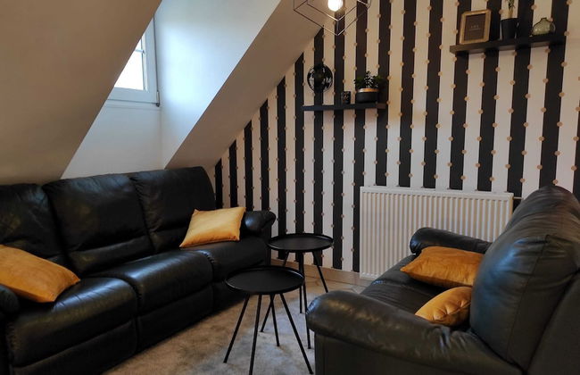 Luxurious Villa With Pool in the Ardennes - Photo 16