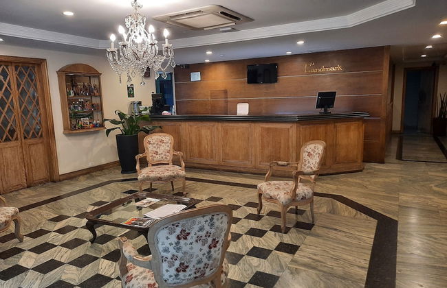 The Landmark Residence - Oficial - Foto 2