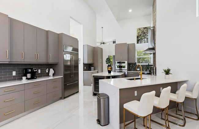 Luxurious 6-Bedroom Villa with Pool & Games - Foto 57