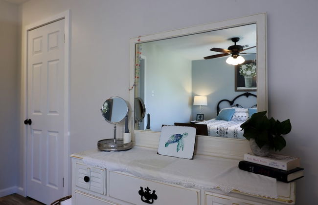 One-of-a-kind Home Near Moody Gardens - Foto 26