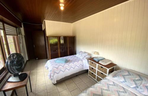 Apartamento espaçoso e central - Foto 8