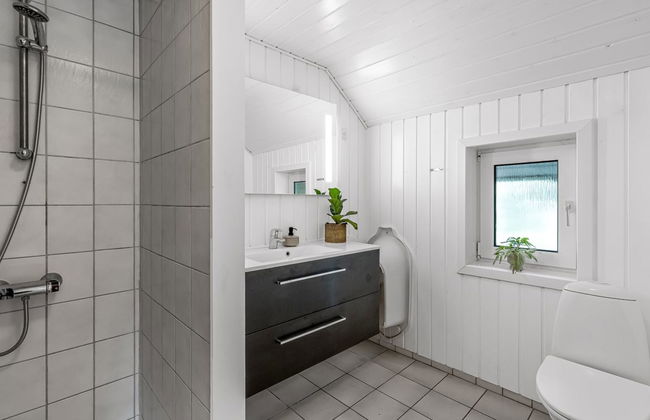 "Sylvi" - 1.7km from the sea - Photo 18