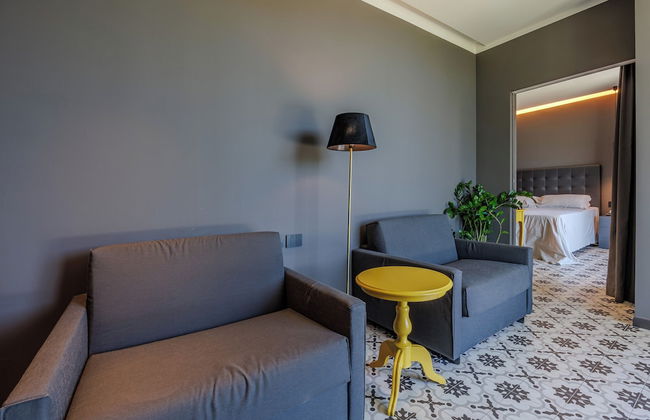 Hotel DeVille - Photo 40