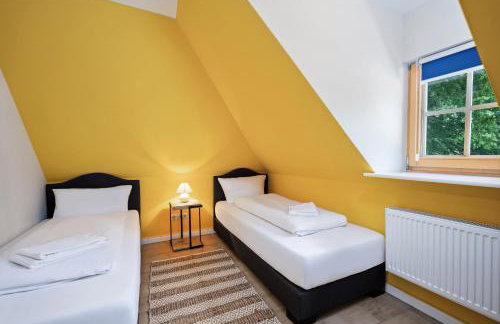 GUT KLETKAMP "Altes Backhaus" - Freistehendes Landhaus mit 7 Schlafzimmern I Kamin I Garten & Terrasse I 15 Min zur Ostsee I Parkplätze I Hundefreundlich I Bar I WLAN - Foto 26