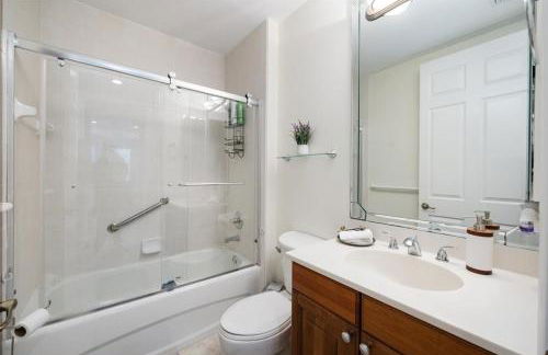 Gorgeous 2bdrm 2bath 2 King Beds, Sauna, Pool Spa - Photo 19