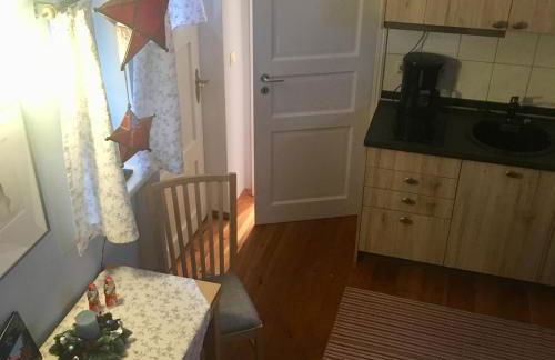 Kleines Haus am Hafen - ruhig und grün am Ortsrand - Foto 11