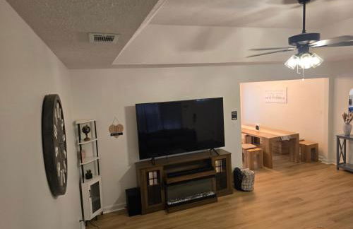 Stylish 3bd 2bath home - Foto 19