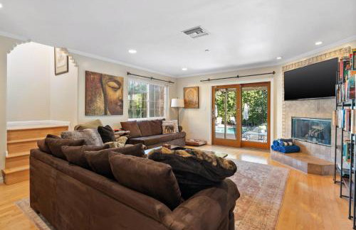 New Listing Burbank Retreat by Colby & Conrad - Foto 5