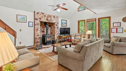 7mins to Skiing, Fire Pit, Game Table Lake Access Hygge Home by Avantstay - Foto 1, Other