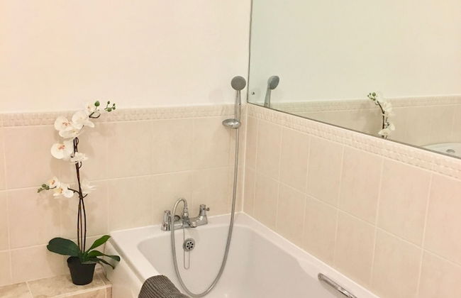 City Pad with balcony and secure parking - Foto 12