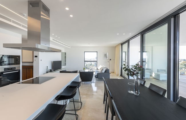 Central Park Residence - Photo 27