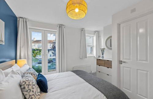 Sea Haven House Central Plymouth 4 Bed 3 and a Half Bath Secure Parking - Foto 8