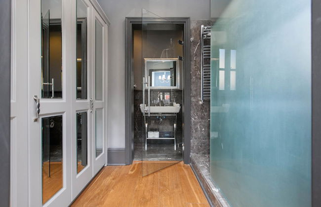 3 Bedrooms Apartment w Sea View and Terrace - Photo 33