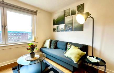 Relaxing Modern Apartment with 6 beds, New Furniture&Repair - Foto 25