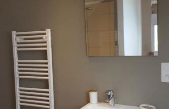 Holiday Home Charmantes Holzhaus in einer grünen Umgebung by Interhome - Photo 23