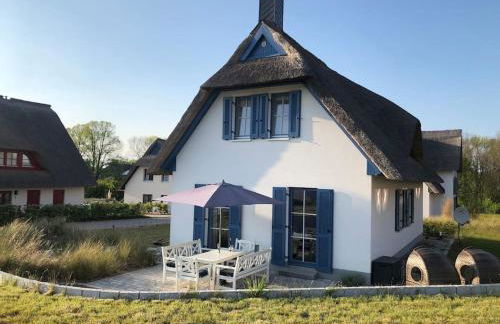 Reetdachhaus Seasons mit Kamin & Sauna - Foto 18