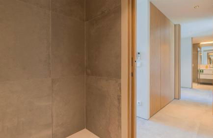 Stunning Beach House with Pool by LovelyStay - Foto 55