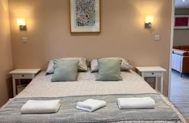 The Piggery - Photo 27