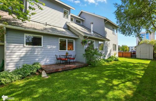 Coastal Place - BEST location in Downtown! - Photo 39