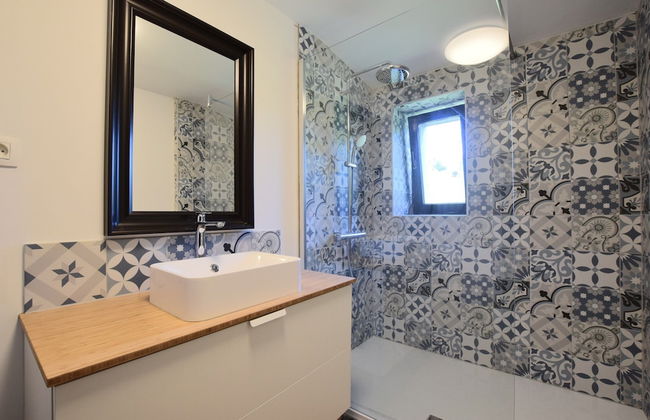 Charming Holiday Home in Sainte-ode With Terrace - Foto 13