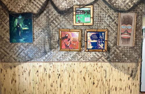 Kikis Tikis! Fun Themed Home - Foto 14