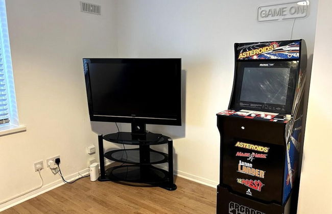 Essex 2 Bed Flat Near Station With Free Parking - Foto 40