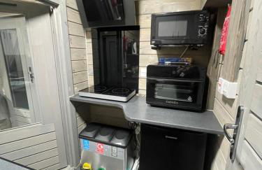 Daisy Cabin - Photo 22