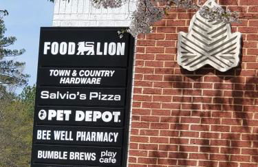 3 Beds, Kids Friendly Ranch,Jaccuzzi Tub,Walk to Food Lion,Restaurant, Keurig , sleep noise machine,,Crib,5G - Foto 25