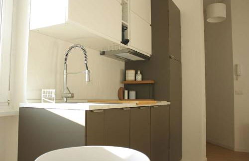 Skyline Milano - 2 Bedroom Apartment San Felice - Foto 14