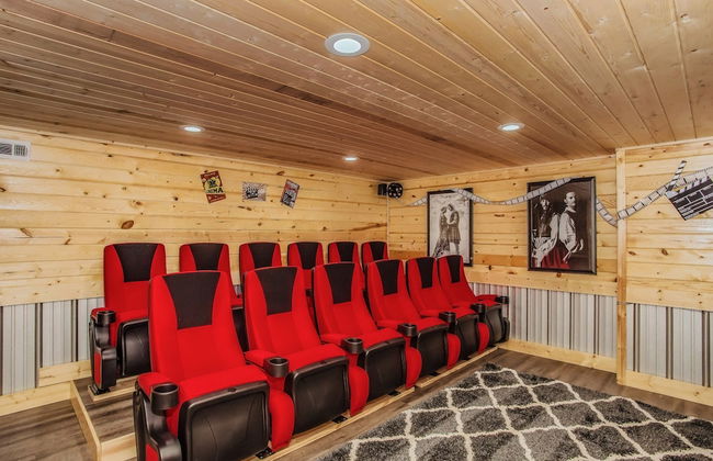 Splashing at the Bluffs - Foto 32