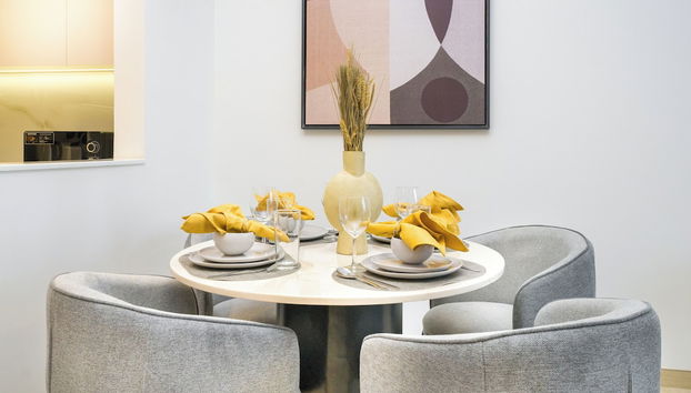 Easygo-- Amazing 1bdr Binghatti Heights - Foto 3, Servicio de comidas en la habitación