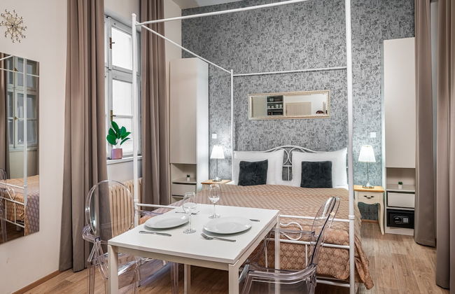 7 Tales Apartments by Adrez Living - Photo 17