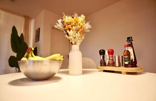 2,5 Zi Design Apt near Porsche Museum with Beamer, Netflix, PS5 - Foto 8