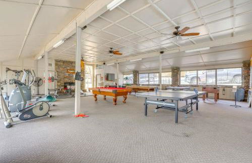 Grill and Rooftop Deck Cozy Hideaway in Garfield - Foto 27