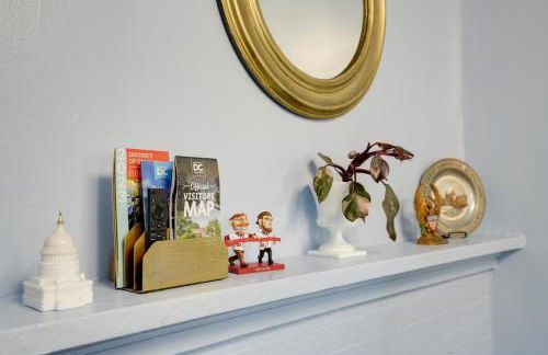 Cap Hill Row 2 Bedrooms, Walk to Sights, Parking - Photo 19