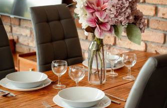 Elegant Studio with Air Conditioning Near the Airport in Wroclaw by Noclegi Renters - Foto 11