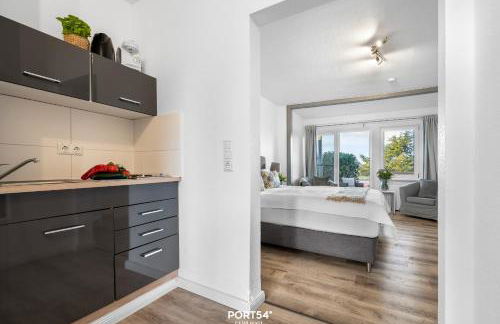 Apartment 22 - Photo 1