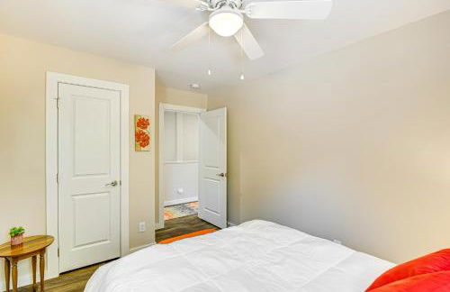 Waterfront Escape in Cub Run with Deck and Hot Tub! - Foto 17