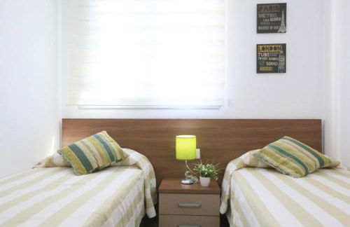 LITORAL COSTA DORADA - LAS PALMERAS Only families - Foto 27