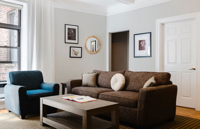 Best Western Hospitality House - Photo 7