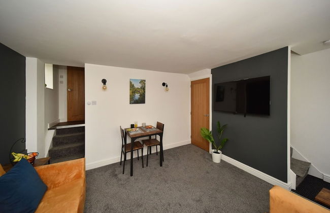 Pinfold Suite - Chester Road Apartments by - Photo 8