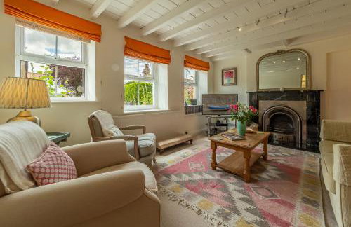 Beadale Cottage - Photo 2