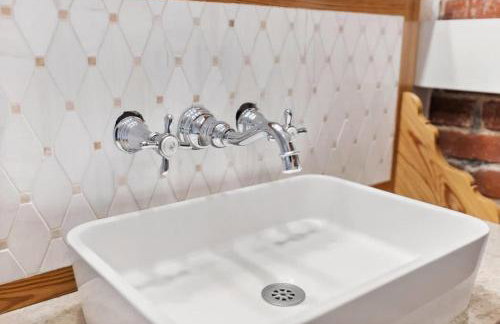 Historic Queen Anne Family Home w Modern Comforts - Foto 38