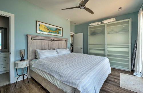 Beachfront Oasis with 2 Large Decks, BBQ and Views! - Foto 13