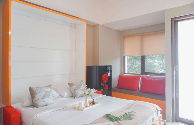 Cozy Studio Apartment At LRT City Jatibening - Foto 1