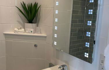 Riviera Apartments - Five Stylish Penthouse Apartments with Unrivalled Sea Views of Teignmouth, Shaldon, The Jurassic Coastline & The Teign Estuary - Foto 47