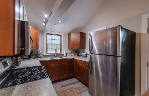 Clark Escape Fenced-In Yard Newly Renovated - Foto 19