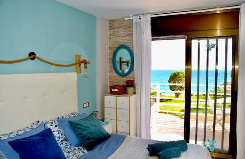 1a. Línea, vistas al mar, acceso directo a playa y piscina - Foto 31